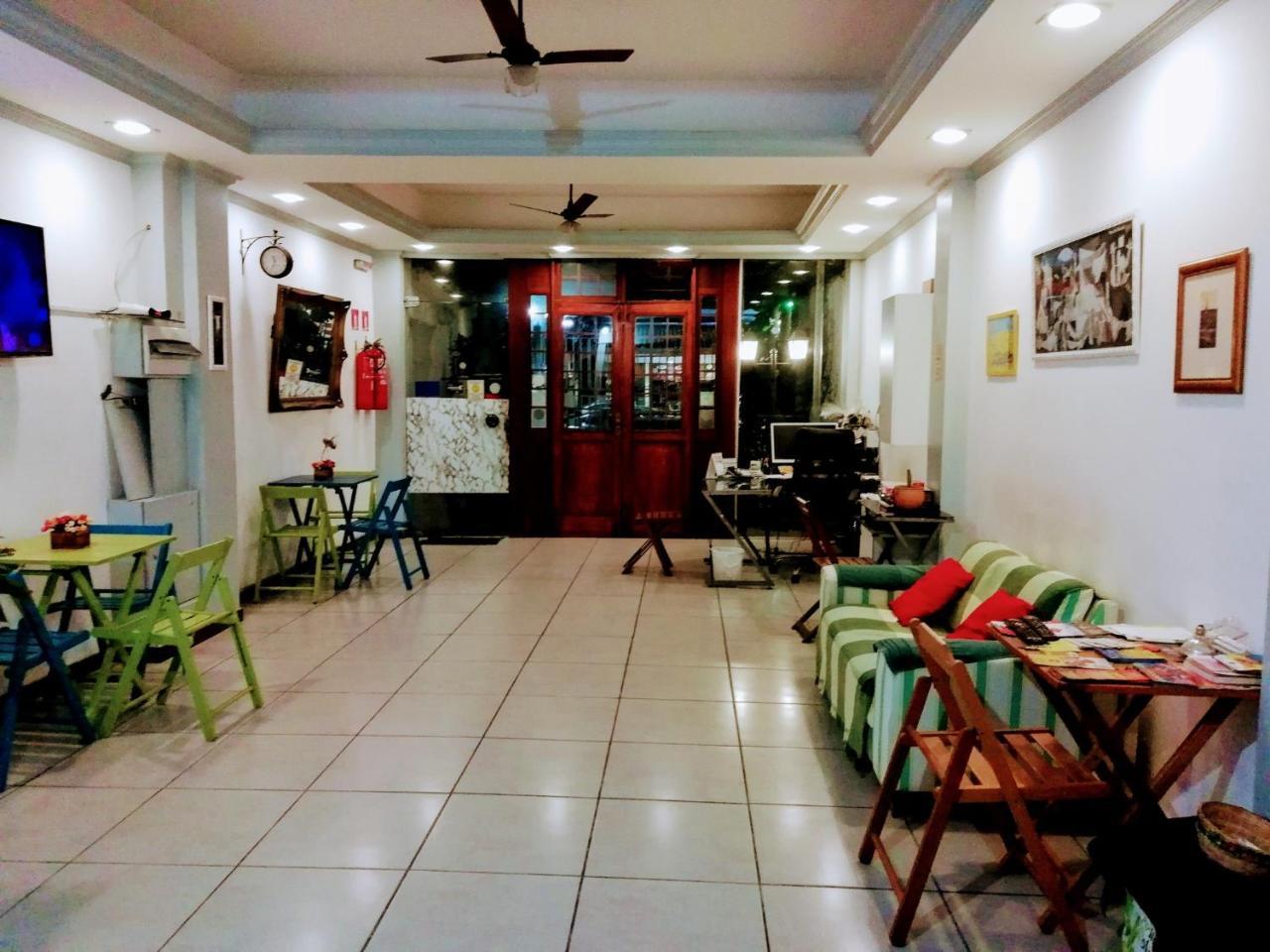 Rio Vermelho Hostal *